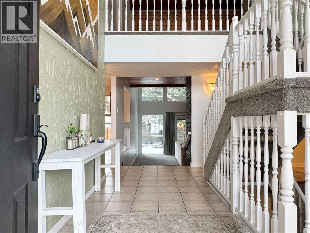 133 Laval Court W, Lethbridge, Alberta  T1K 4G2 - Photo 3 - A2272701