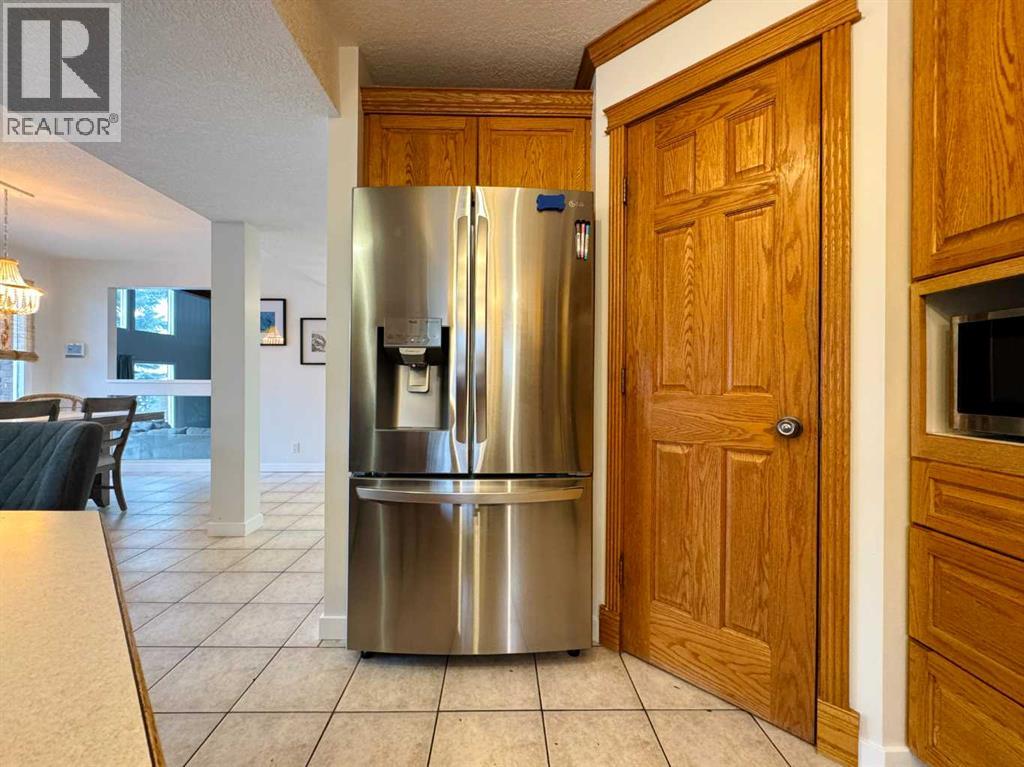 133 Laval Court W, Lethbridge, Alberta  T1K 4G2 - Photo 19 - A2272701