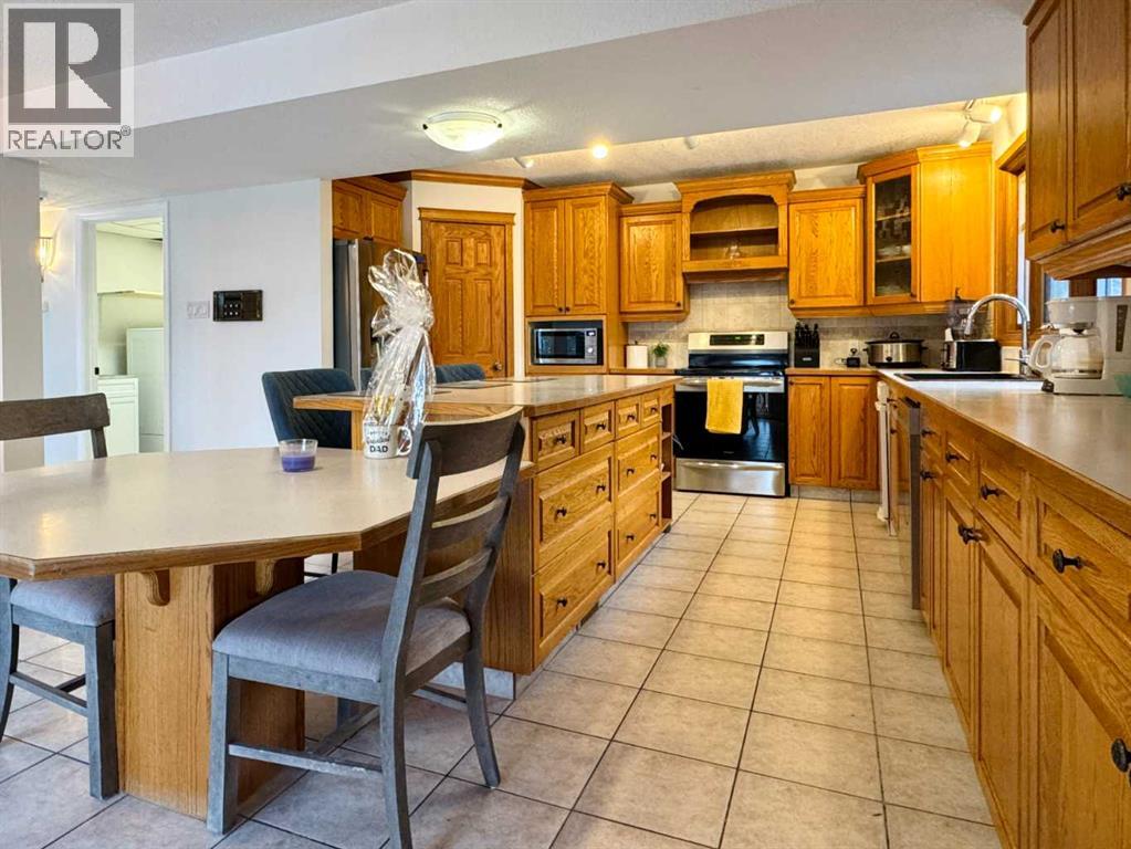 133 Laval Court W, Lethbridge, Alberta  T1K 4G2 - Photo 16 - A2272701