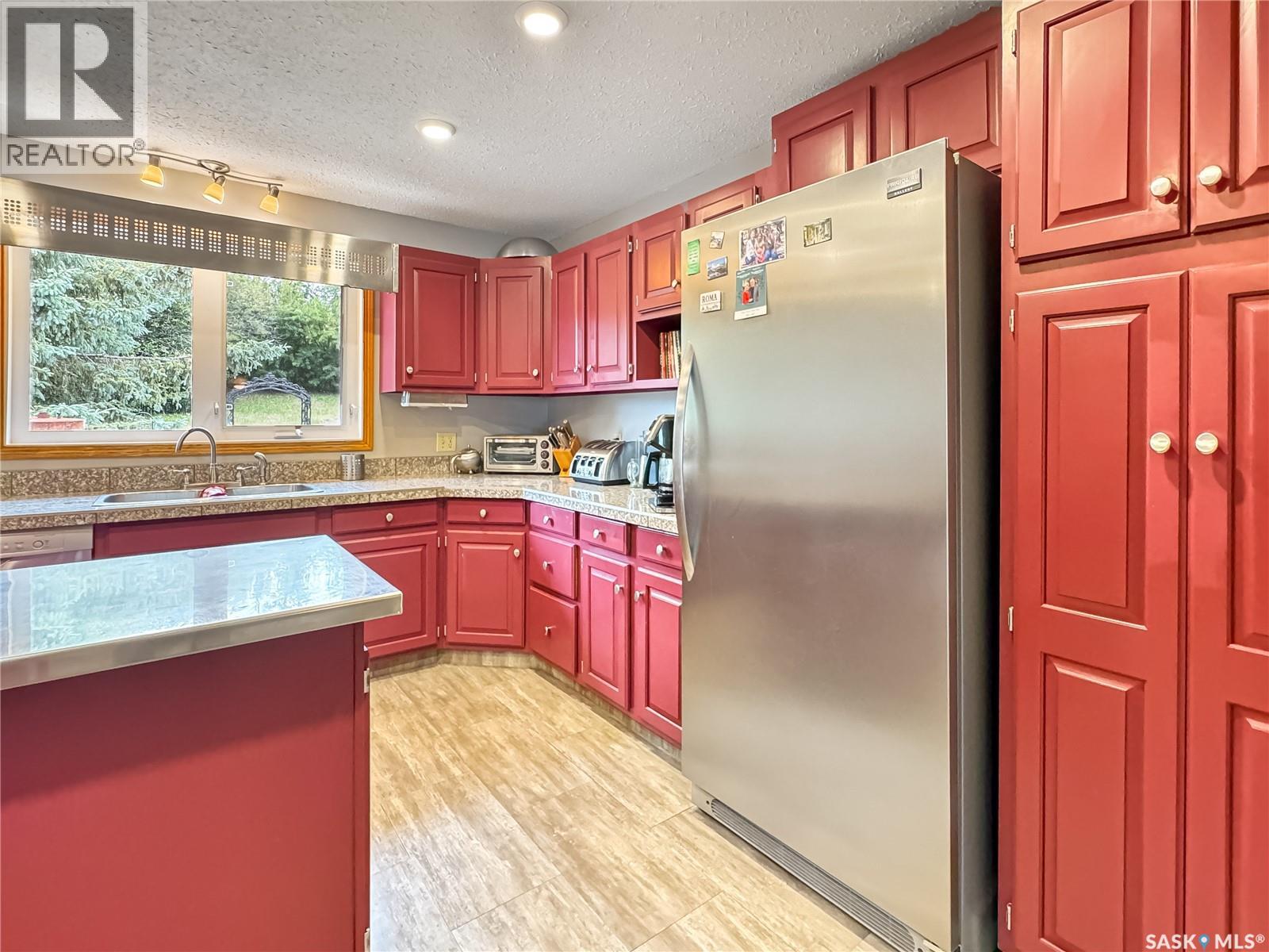 6 Valley View Drive, North Battleford Rm No. 437, Saskatchewan  S9A 2X4 - Photo 13 - SK013564