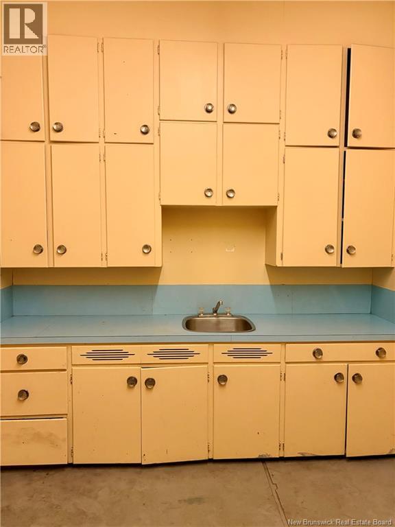 131 Renfrew, Dalhousie, New Brunswick  E8E 2H8 - Photo 12 - NB130604