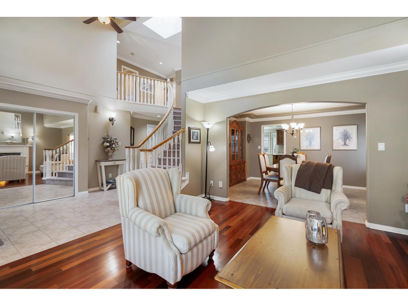 10118 171a Street, Surrey, British Columbia  V4N 3L3 - Photo 5 - R3073212