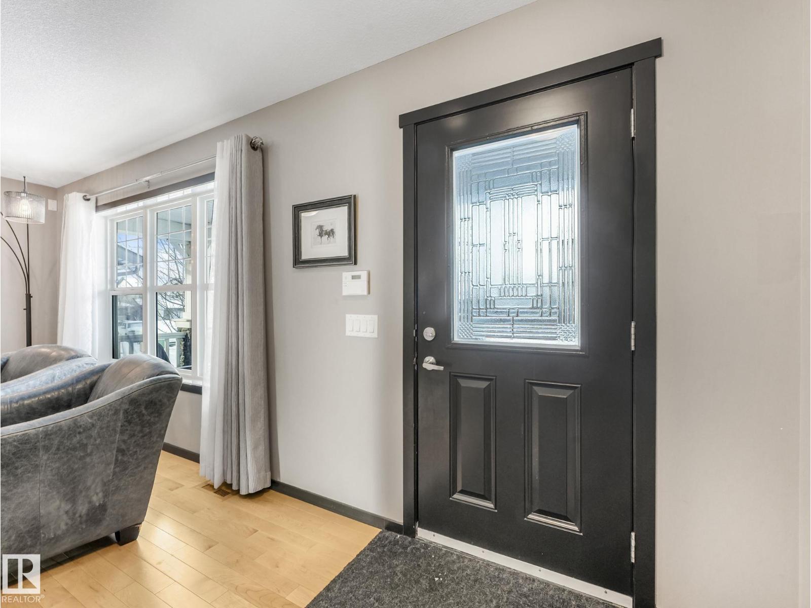 5213 2a Av Sw, Edmonton, Alberta  T6X 0R3 - Photo 4 - E4467864