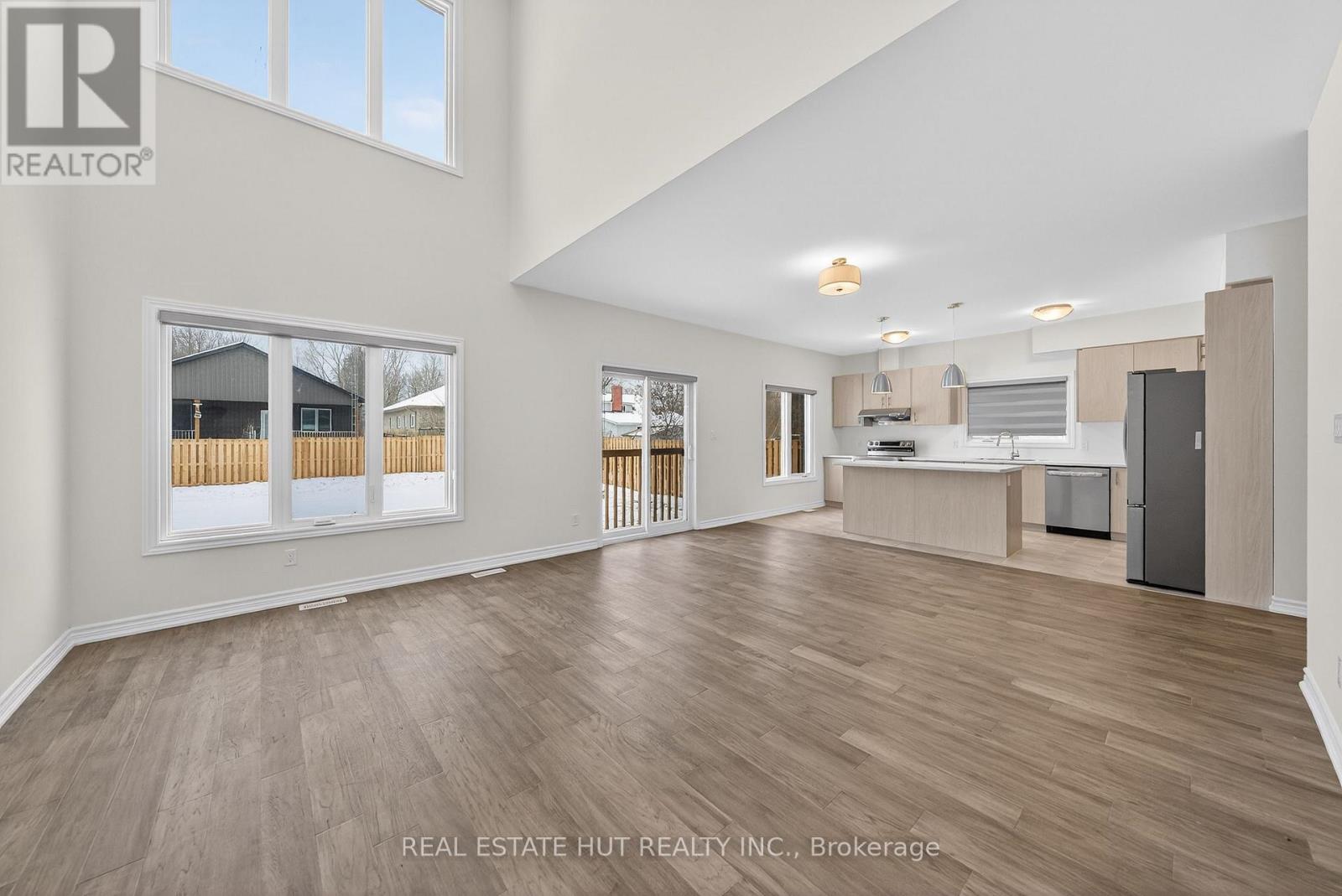 3241 Parker Avenue, Fort Erie, Ontario L0S 1N0 - Photo 12 - X12608368