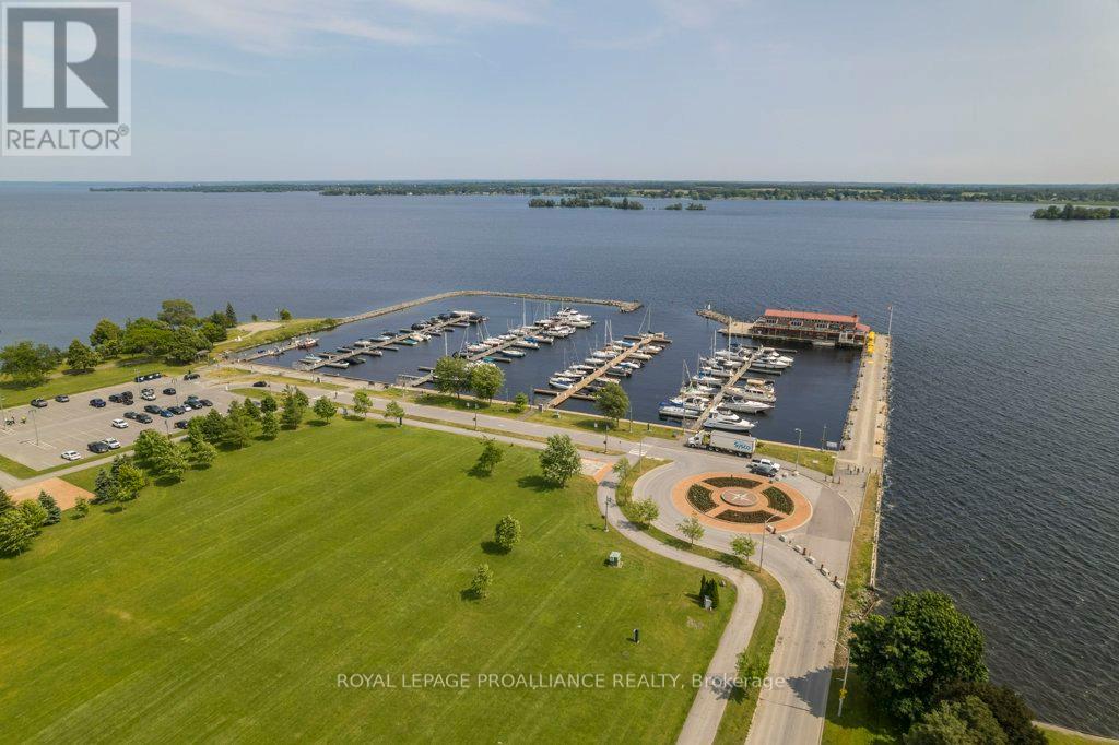 402 - 2 South Front Street, Belleville, Ontario  K8N 5K7 - Photo 37 - X12514610