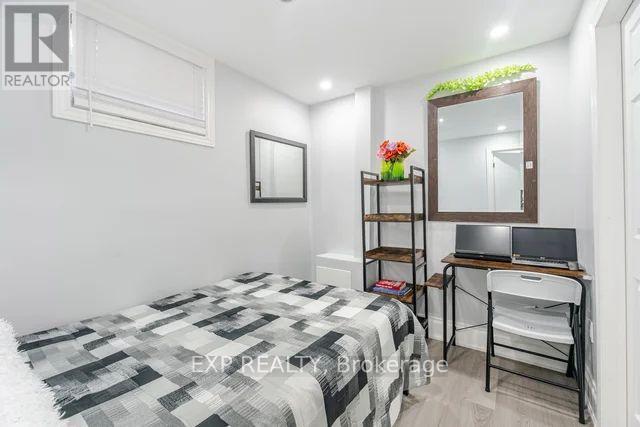 40 Monterey Avenue, Brampton, Ontario  L6Z 1B5 - Photo 25 - W12605918