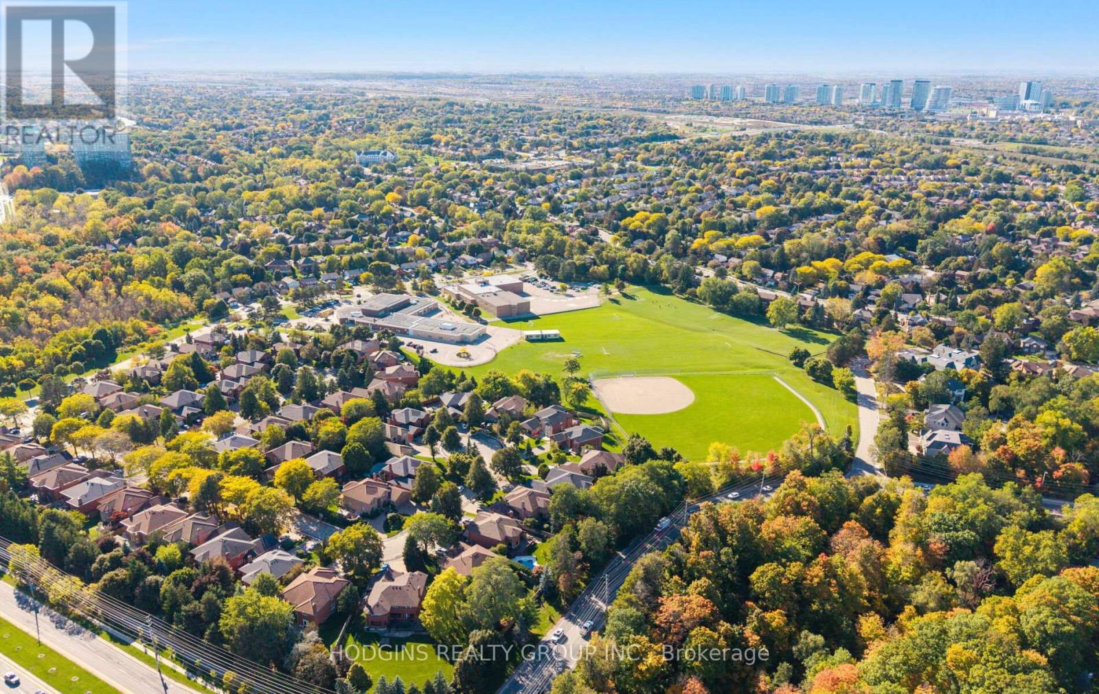 1670 Caverly Court, Mississauga, Ontario  L5L 3L7 - Photo 34 - W12458225