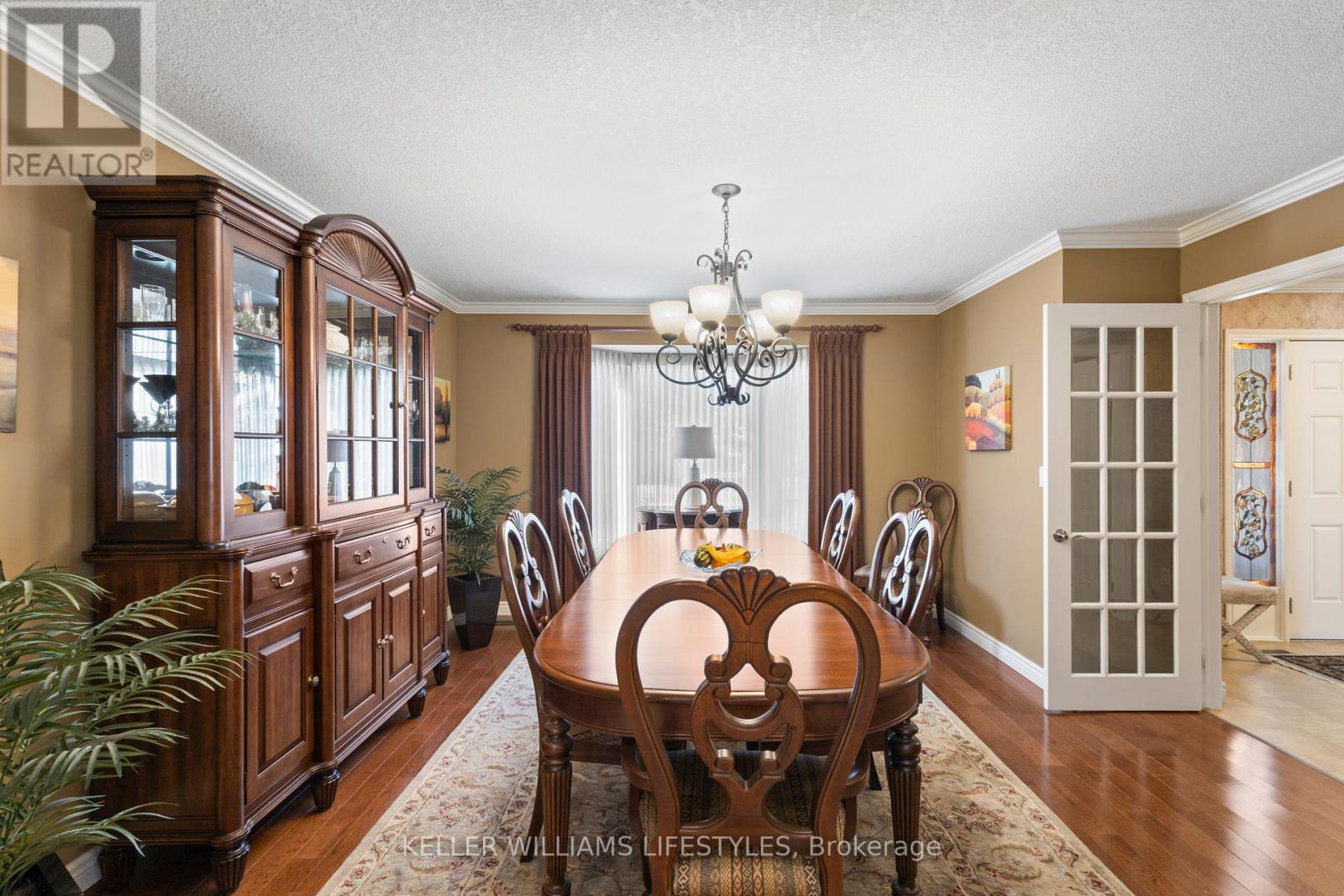 114 Monte Vista Crescent, London South, Ontario  N6J 4P3 - Photo 7 - X12563904