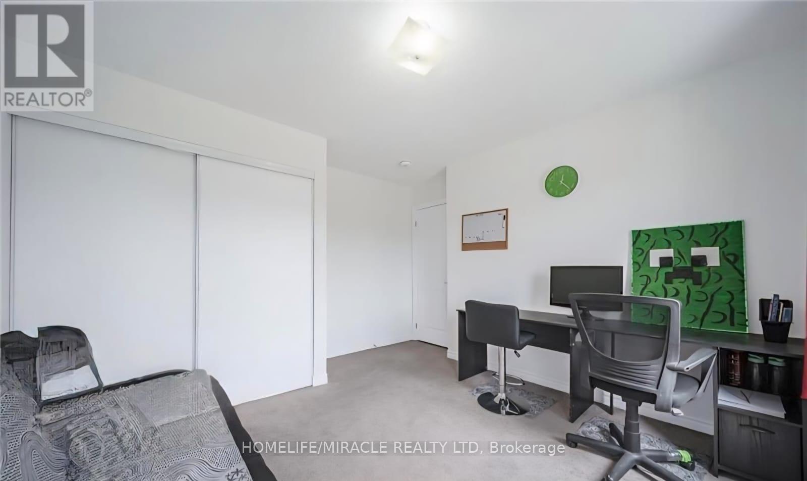 44 Cottonwood Crescent, Welland, Ontario  L3B 0J4 - Photo 22 - X12616374