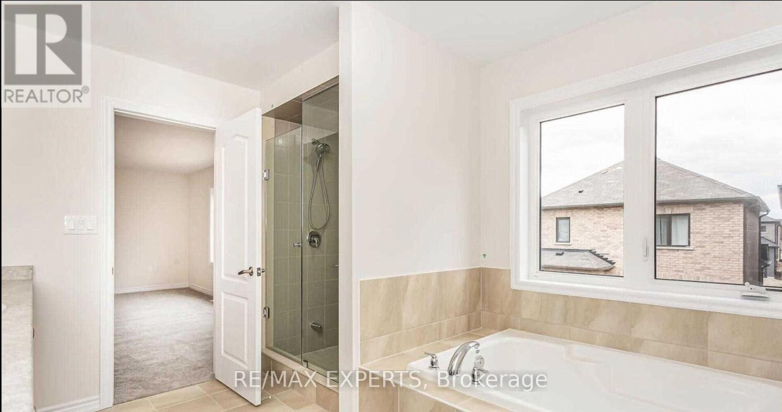 72 Malcolm Crescent, Haldimand, Ontario  N3W 0E9 - Photo 10 - X12613566