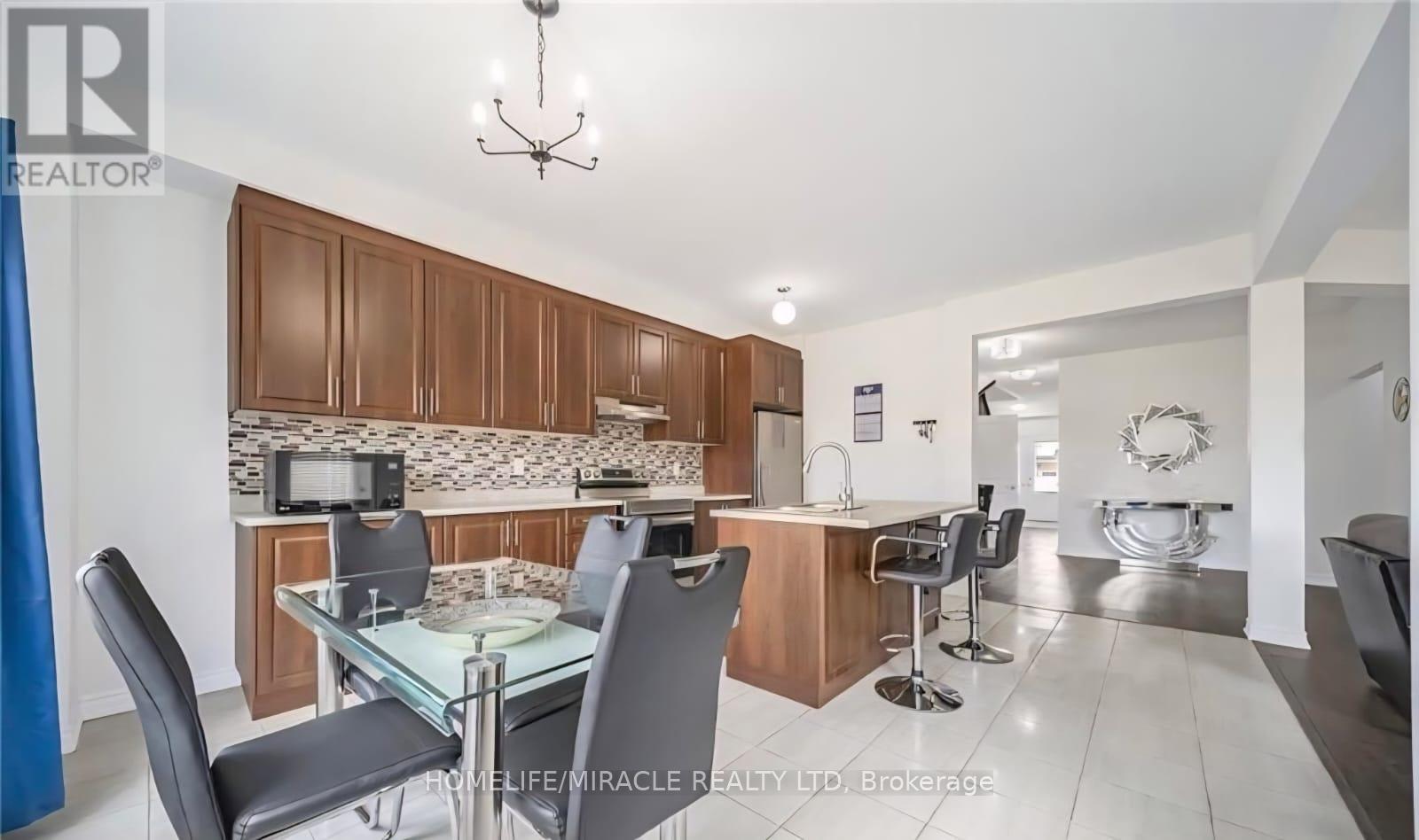 44 Cottonwood Crescent, Welland, Ontario  L3B 0J4 - Photo 7 - X12616374