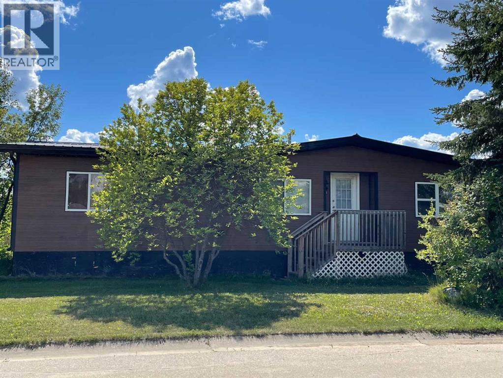 9902 106a Street, High Level, Alberta  T0H 1Z0 - Photo 1 - A2248489