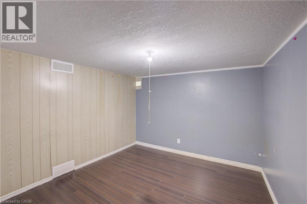 46 Elmwood Avenue, Cambridge, Ontario  N1R 4Y2 - Photo 22 - 40778246