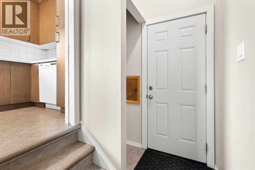 283 12 Street Ne, Medicine Hat, Alberta  T1A 5T8 - Photo 20 - A2272672