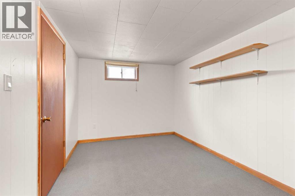 283 12 Street Ne, Medicine Hat, Alberta  T1A 5T8 - Photo 23 - A2272672