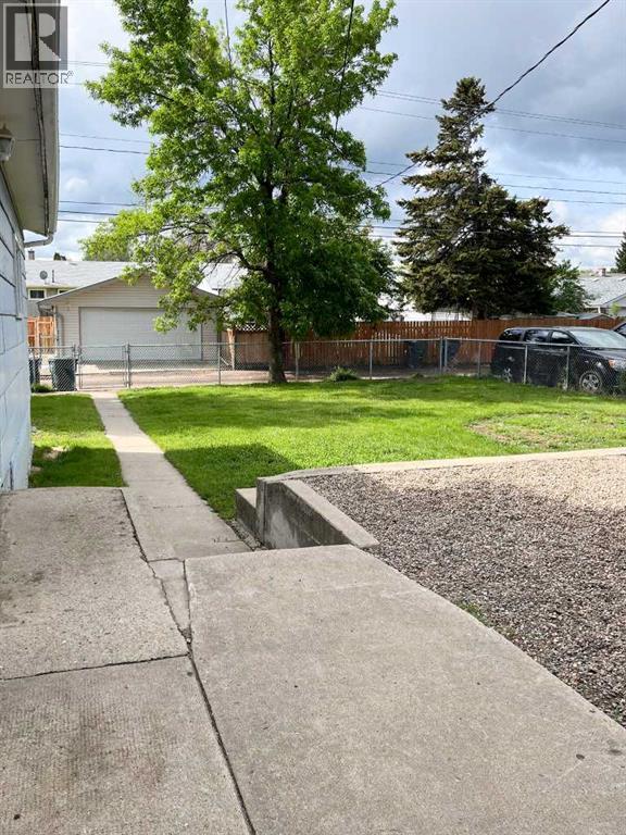 283 12 Street Ne, Medicine Hat, Alberta  T1A 5T8 - Photo 33 - A2272672