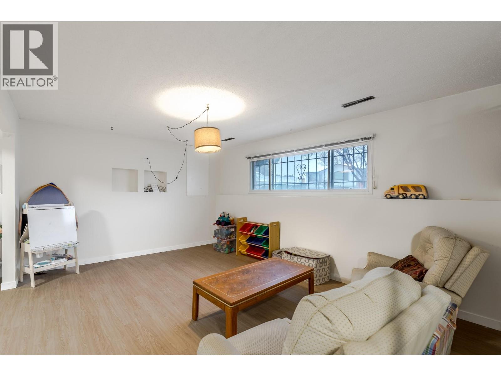 157 Murray Drive, Penticton, British Columbia  V2A 6W7 - Photo 24 - 10366231