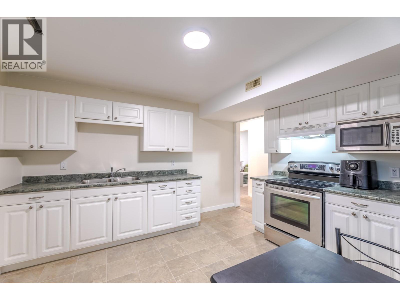 157 Murray Drive, Penticton, British Columbia  V2A 6W7 - Photo 30 - 10366231