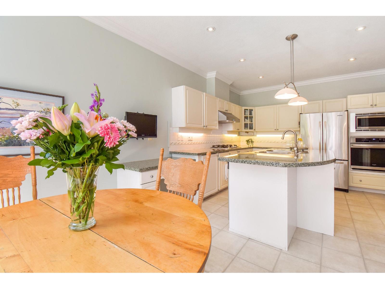 54 2533 152 Street, Surrey, British Columbia  V4P 1N4 - Photo 7 - R3073229