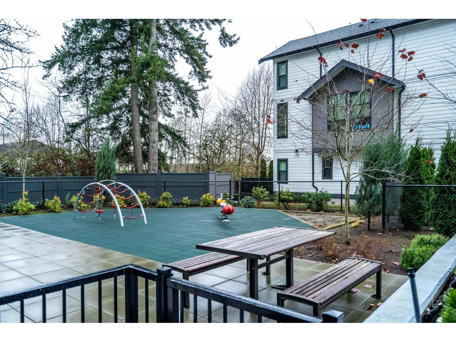 412 2425 166 Street, Surrey, British Columbia  V3Z 1K7 - Photo 28 - R3073305