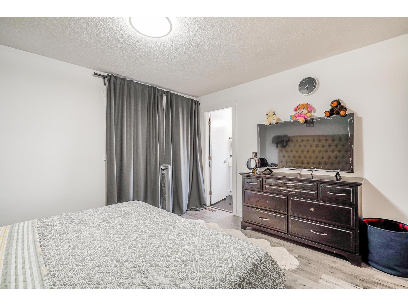 15270 84a Avenue, Surrey, British Columbia  V3S 6H5 - Photo 17 - R3073137