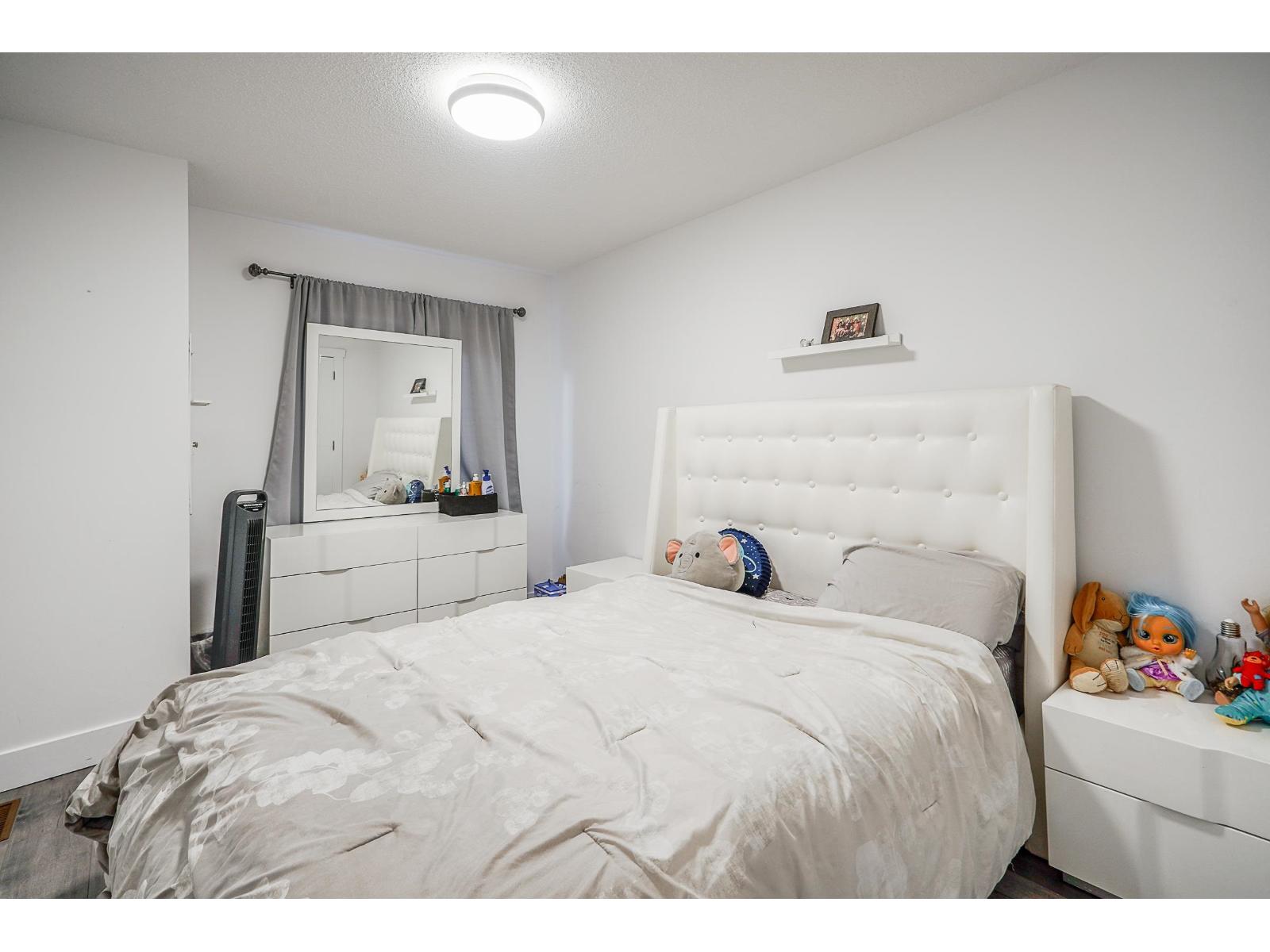 15270 84a Avenue, Surrey, British Columbia  V3S 6H5 - Photo 15 - R3073137