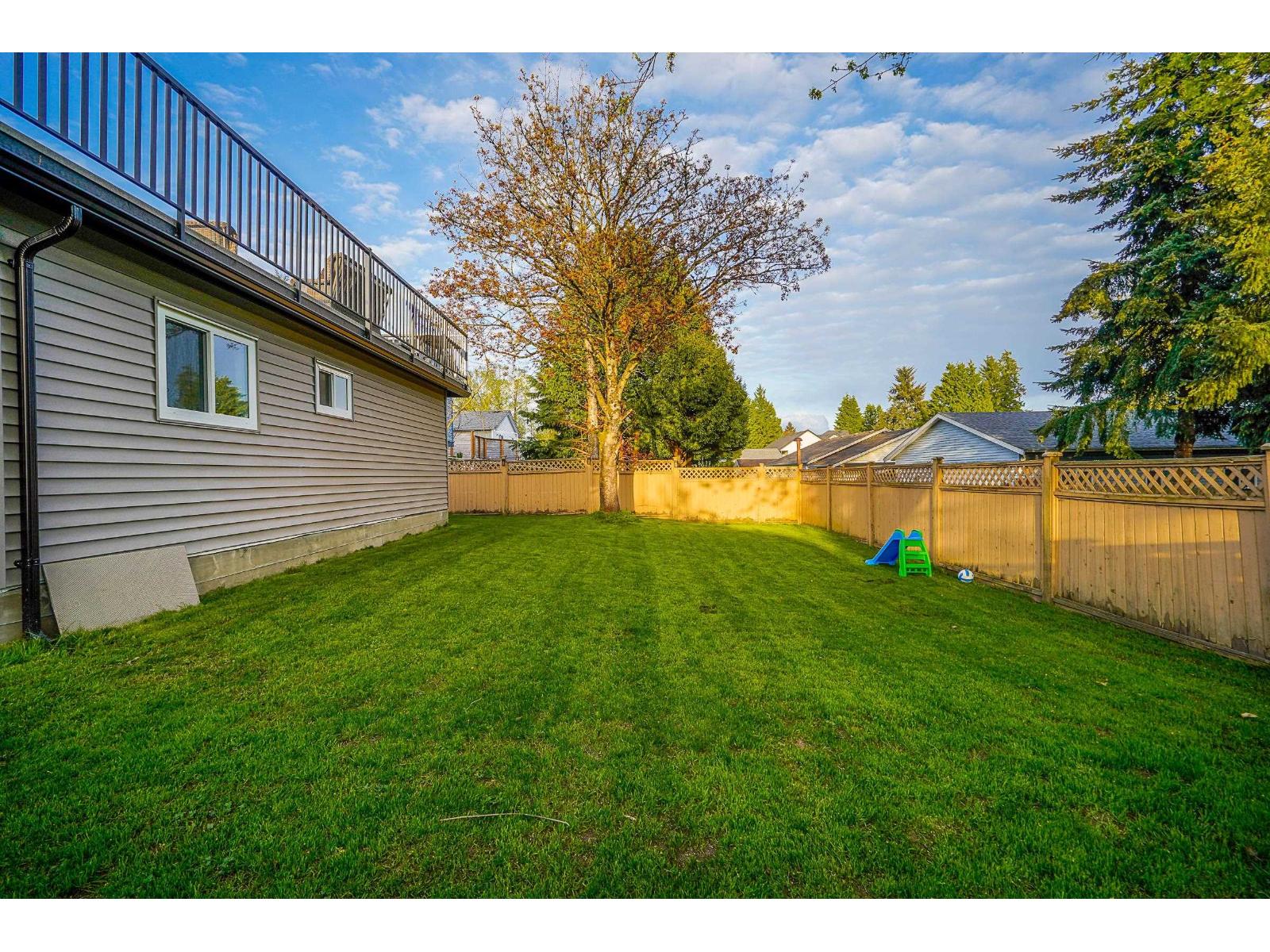 15270 84a Avenue, Surrey, British Columbia  V3S 6H5 - Photo 39 - R3073137