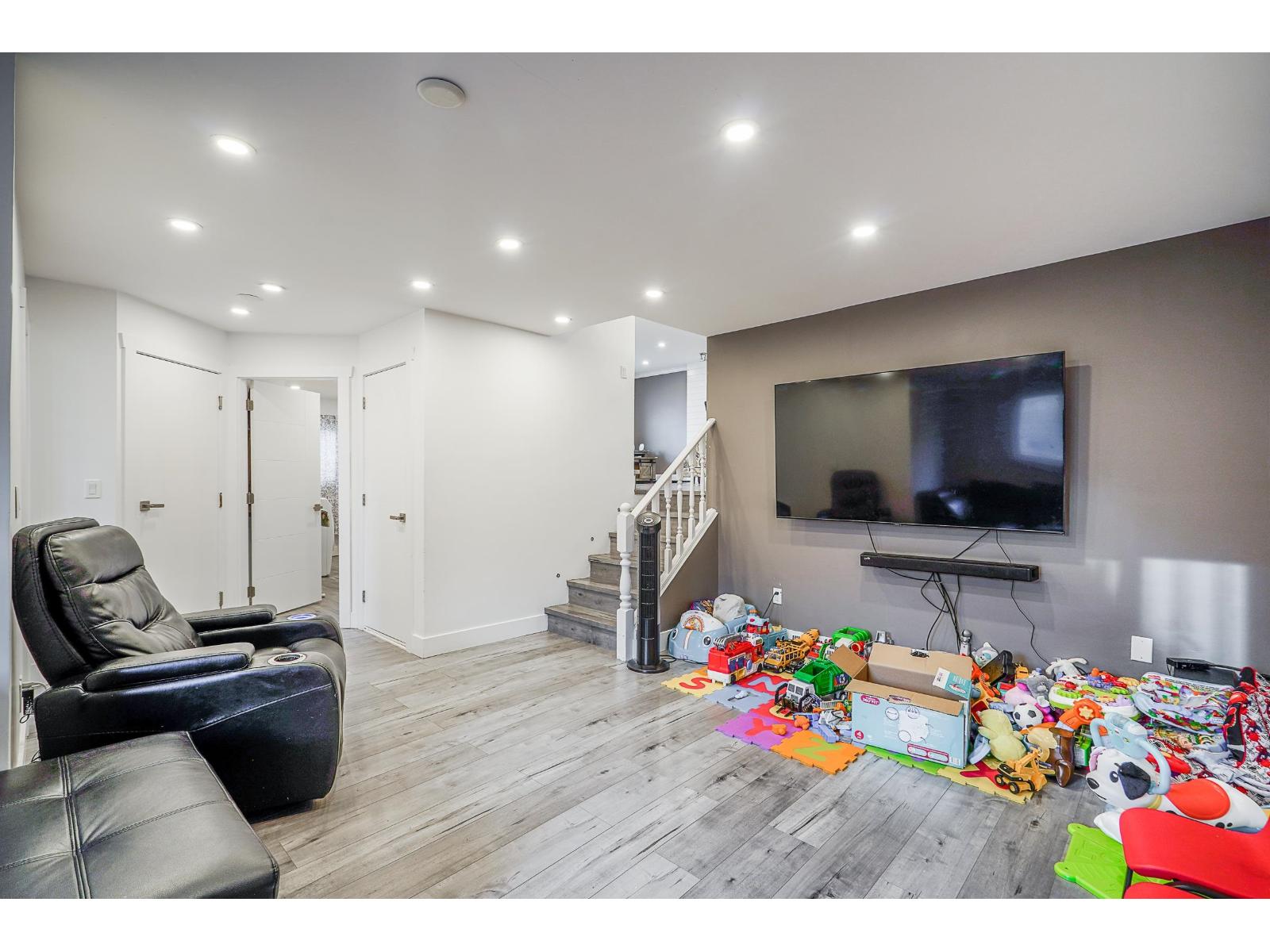 15270 84a Avenue, Surrey, British Columbia  V3S 6H5 - Photo 21 - R3073137