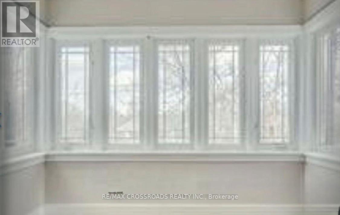 Main - 69 Lawrence Avenue E, Toronto, Ontario  M4N 1S5 - Photo 5 - C12616730