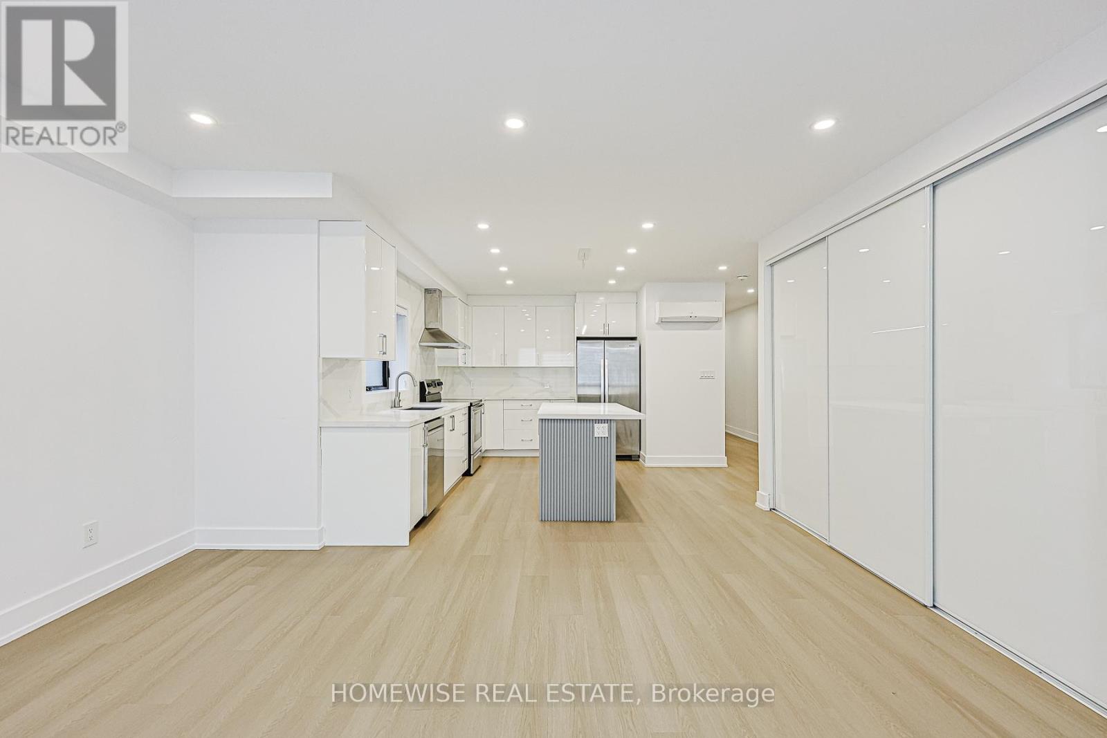 999 Eglington Avenue W, Toronto, Ontario  M6C 2C7 - Photo 25 - C12616746