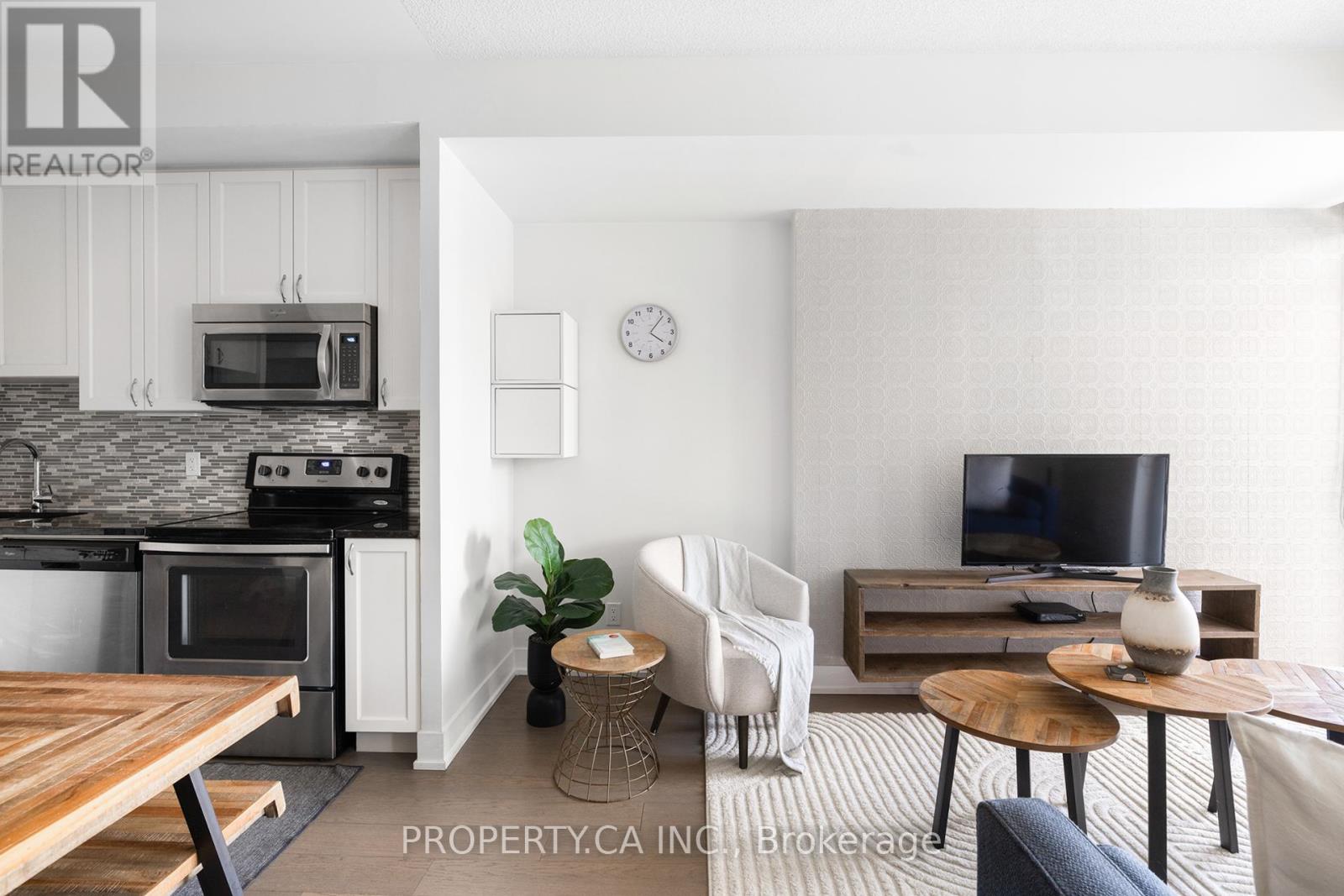 404 - 68 Merton Street, Toronto, Ontario  M4S 1A1 - Photo 3 - C12616766