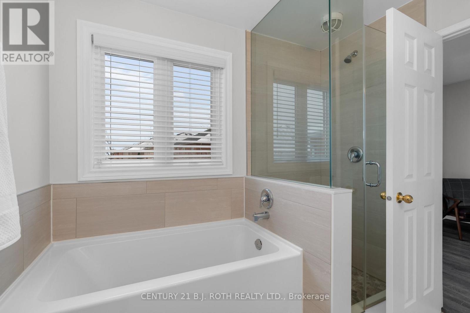 1987 Treetop Way, Pickering, Ontario  L1V 7C8 - Photo 14 - E12616774