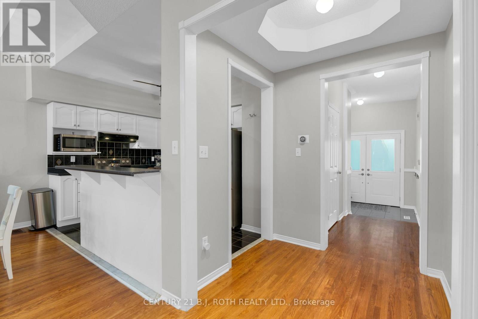 1987 Treetop Way, Pickering, Ontario  L1V 7C8 - Photo 5 - E12616774