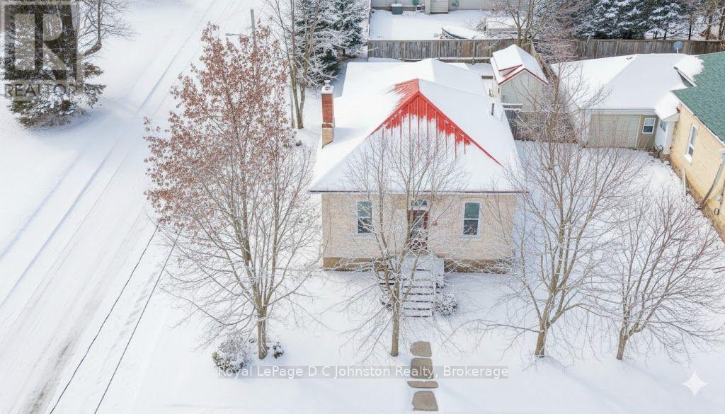 Sw - 83 3rd Street, Arran-Elderslie, Ontario  N0G 1L0 - Photo 3 - X12097696