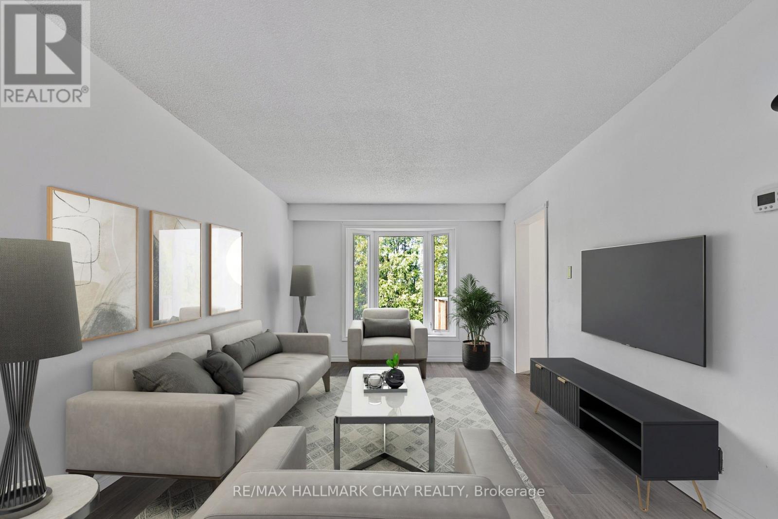 492 Britannia Avenue, Bradford West Gwillimbury, Ontario L3Z 1A7 - Photo 11 - N12616744