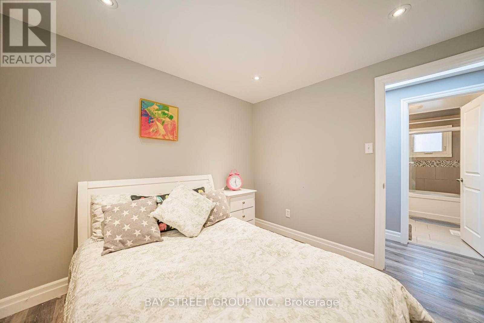 3311 Kings Masting Crescent, Mississauga, Ontario  L5L 1G5 - Photo 24 - W12615042