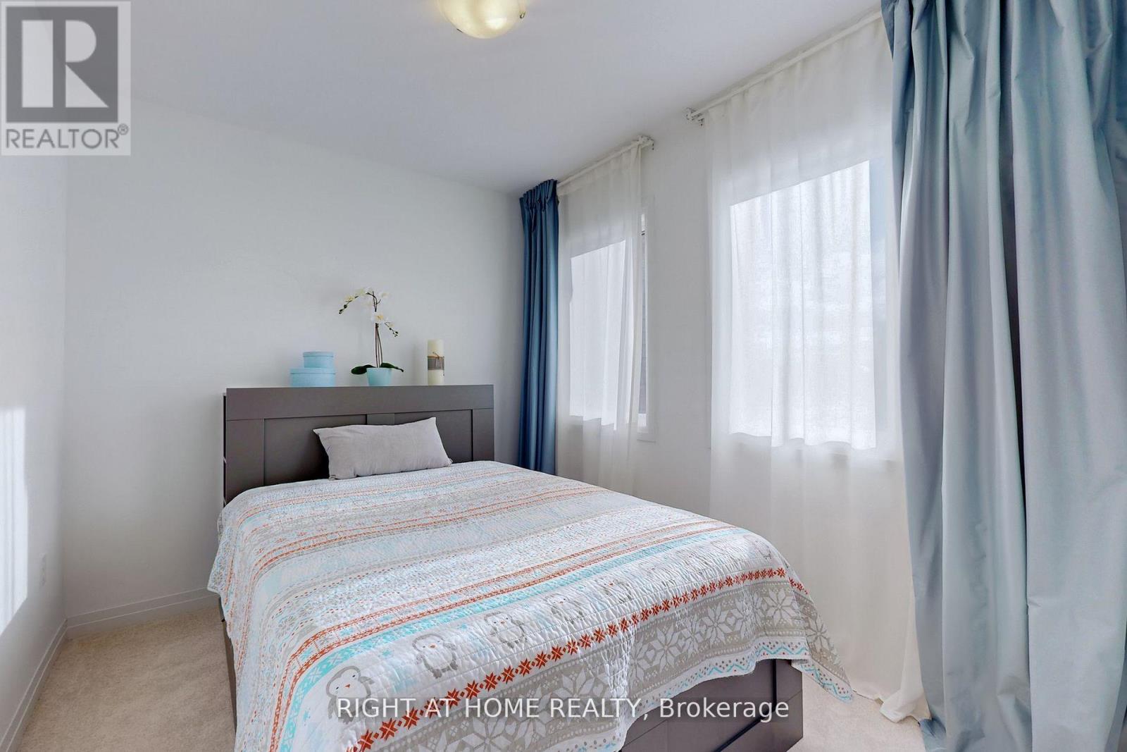 98 Fairlane Avenue, Barrie, Ontario L9J 0M5 - Photo 24 - S12616720