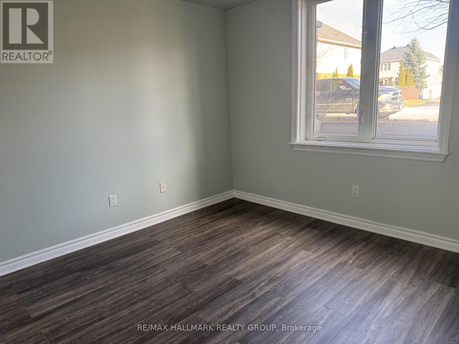 B - 190 Hornchurch Lane, Ottawa, Ontario K2J 2T3 - Photo 14 - X12588574