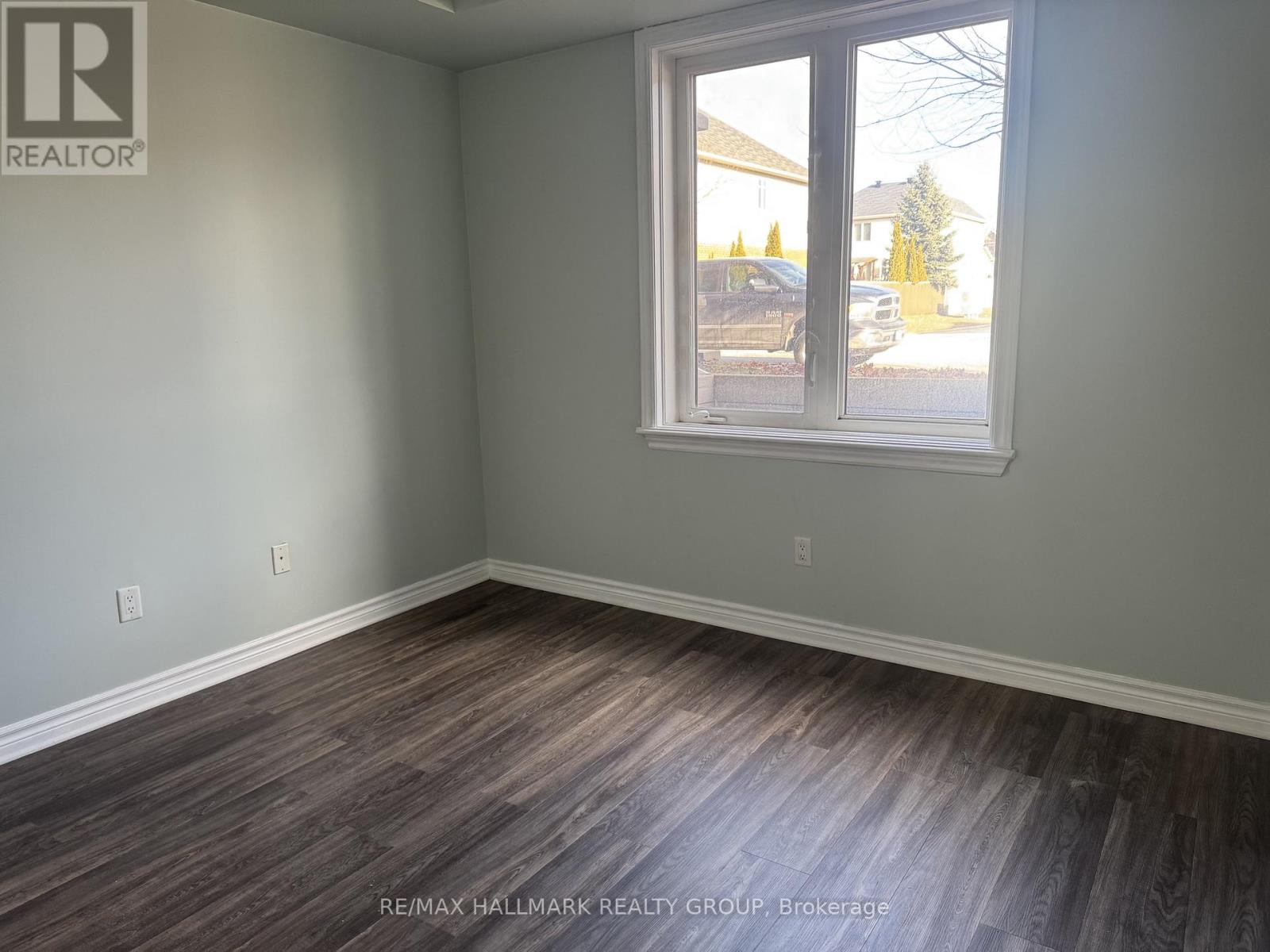 B - 190 Hornchurch Lane, Ottawa, Ontario K2J 2T3 - Photo 15 - X12588574