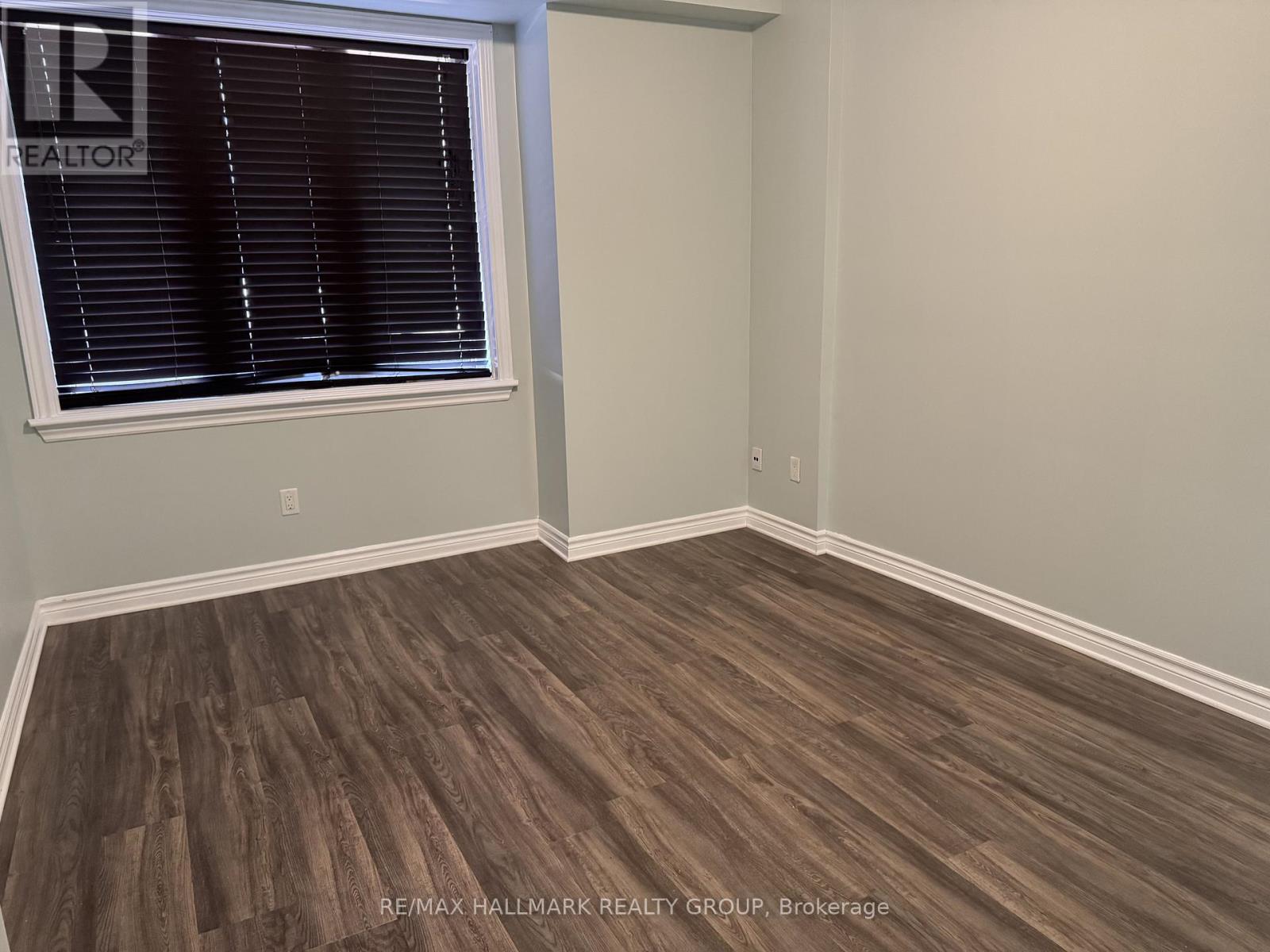 B - 190 Hornchurch Lane, Ottawa, Ontario K2J 2T3 - Photo 17 - X12588574