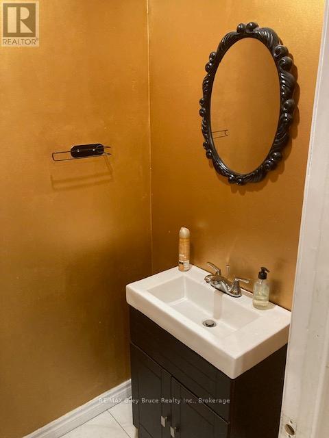 1071 2nd Avenue E, Owen Sound, Ontario  N4K 2H8 - Photo 4 - X12616886