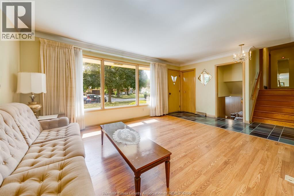 744 Lynn, Windsor, Ontario N9G 1G7 - Photo 7 - 25025193
