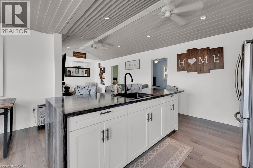 2011 Lakeshore Road, Dunnville, Ontario  N1A 2W8 - Photo 11 - 40769117