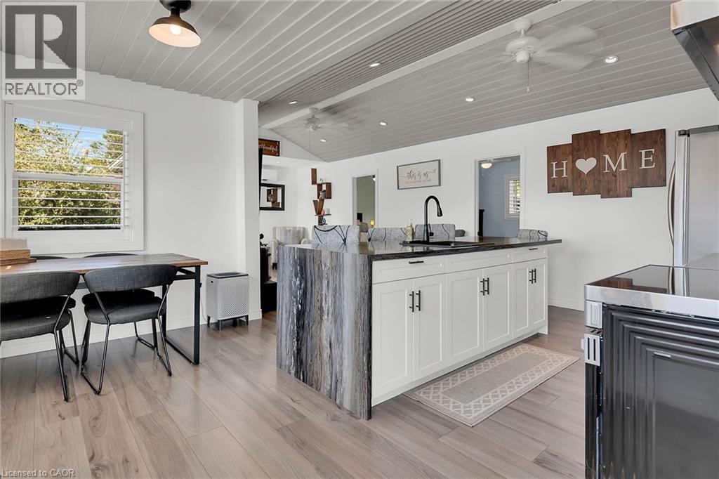 2011 Lakeshore Road, Dunnville, Ontario  N1A 2W8 - Photo 8 - 40769117