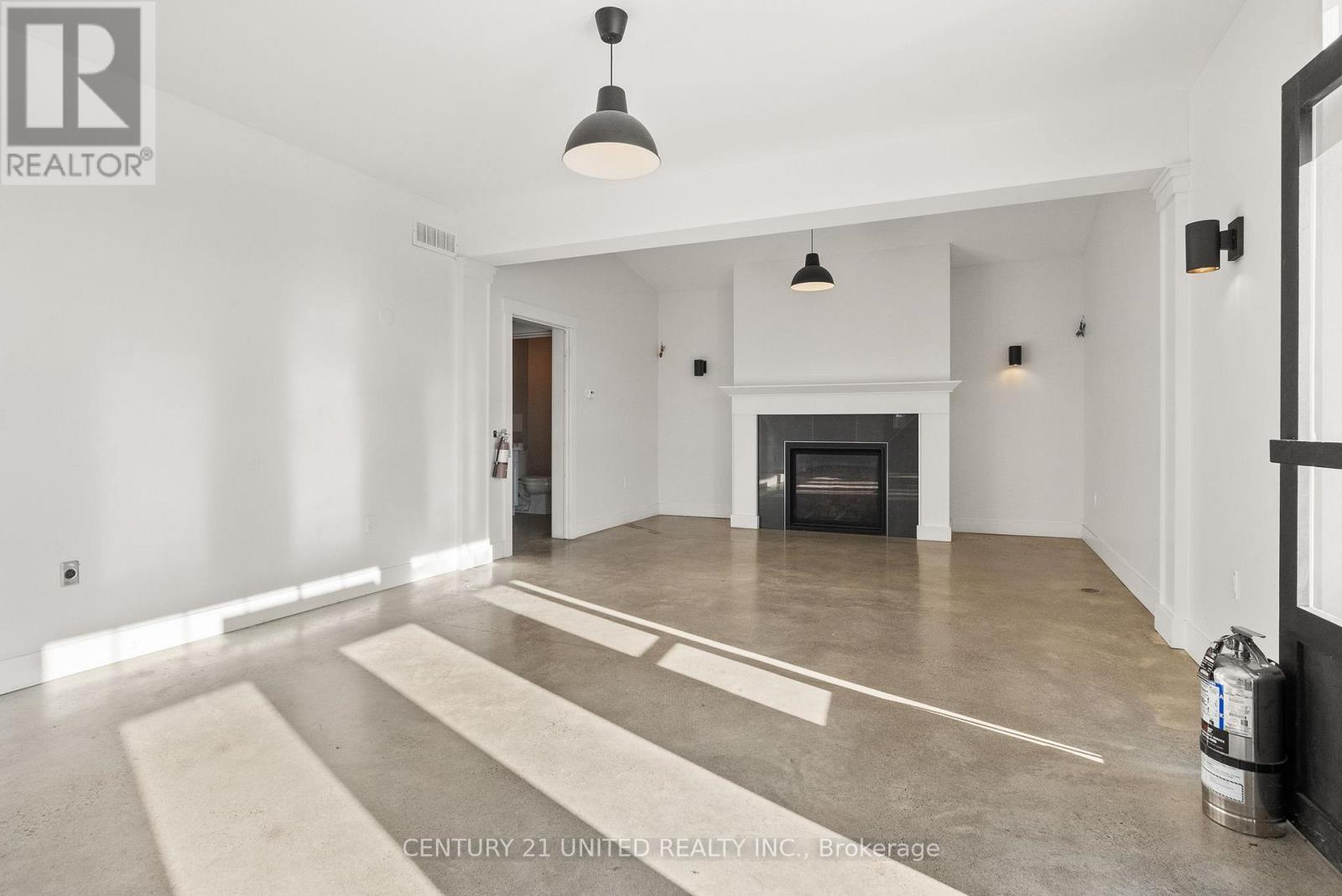 628 Ontario Street, Cobourg, Ontario  K9A 3C4 - Photo 10 - X12616898