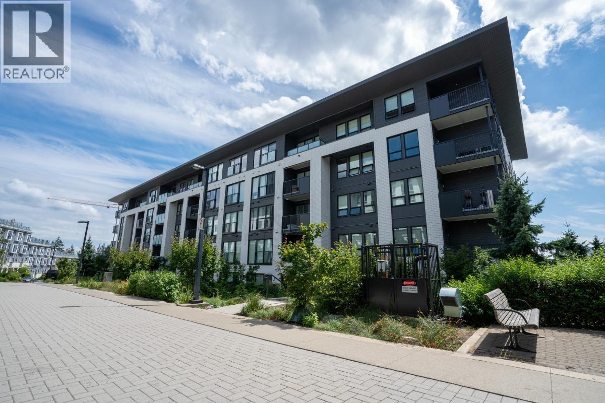 111 9228 SLOPES MEWS, Burnaby, British Columbia