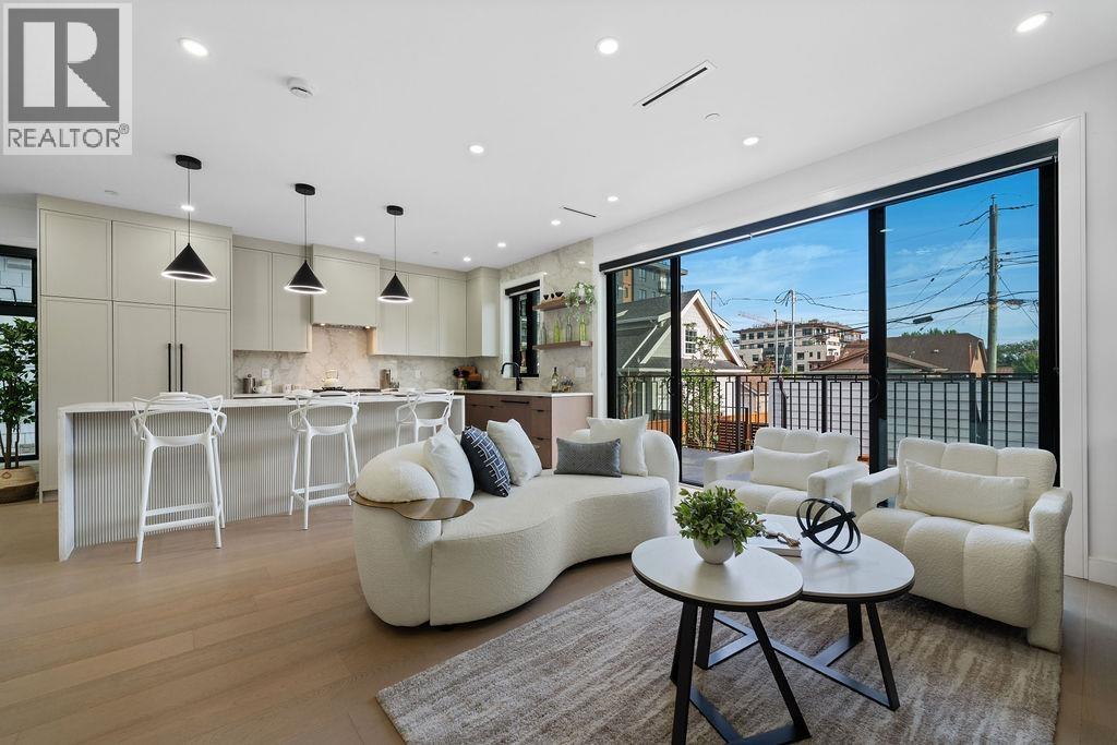 3 2282 E 8th Avenue, Vancouver, British Columbia  V5N 1V5 - Photo 11 - R3061052