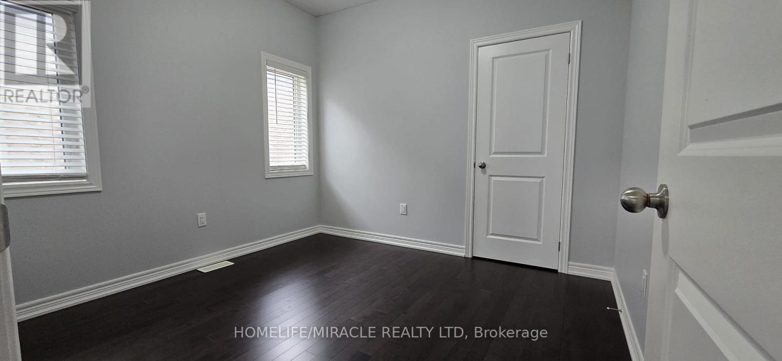 3 Brent Stephens Way, Brampton (Northwest Brampton), Ontario  L7A 5B6 - Photo 12 - W12616734