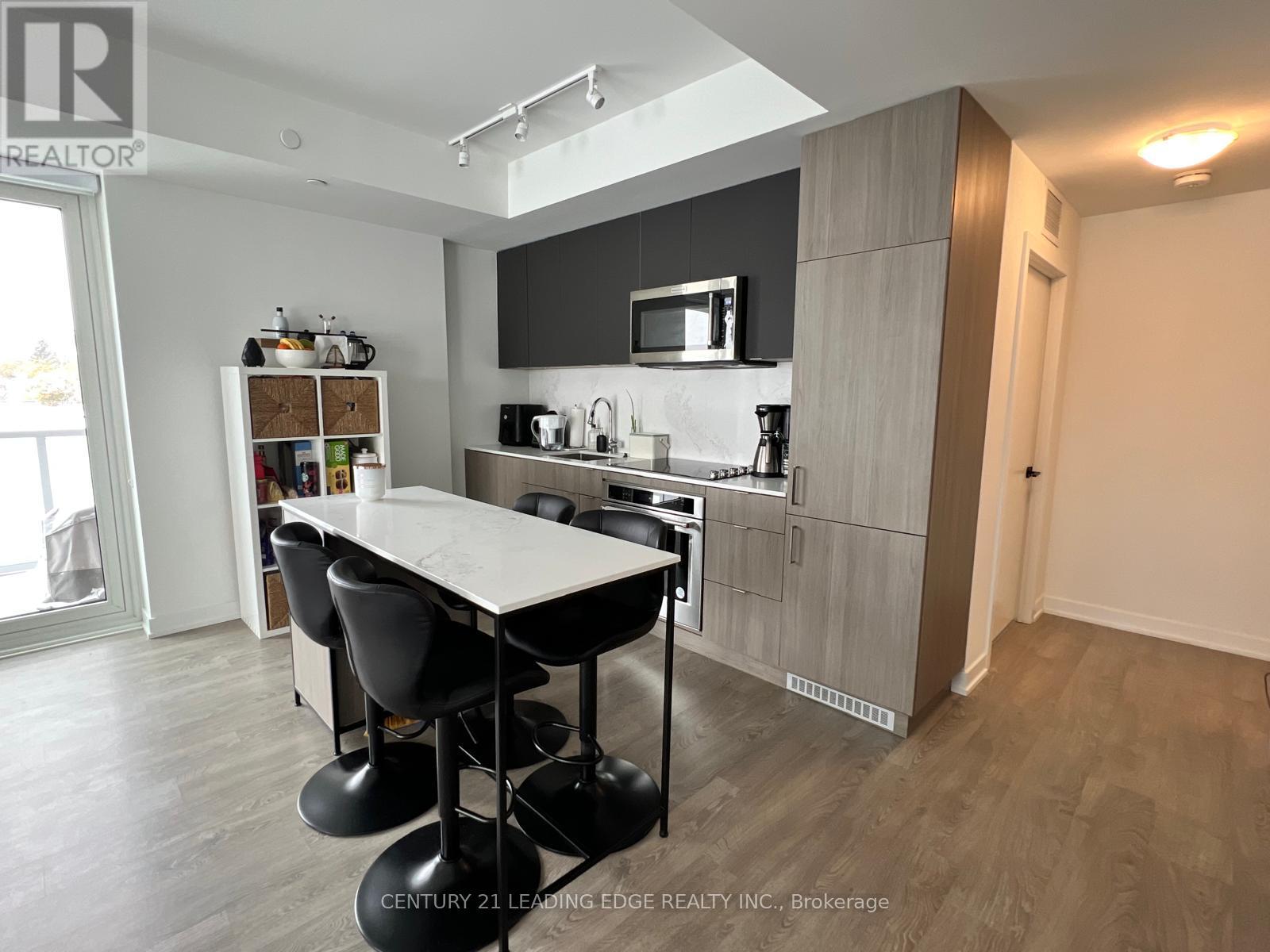 331 - 215 Lakeshore Road W, Mississauga, Ontario  L5H 0A7 - Photo 12 - W12616764