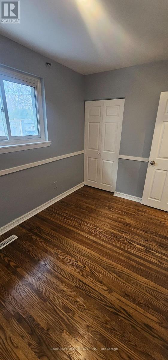 43 Braemar Drive, Brampton, Ontario  L6T 2L5 - Photo 11 - W12616812